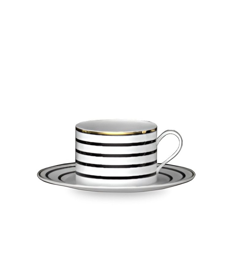 Filiżanka Ze Spodkiem